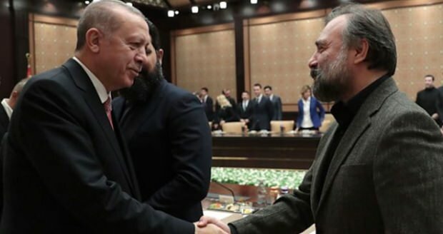 Presidente Erdoğan e Oktay Karnaca