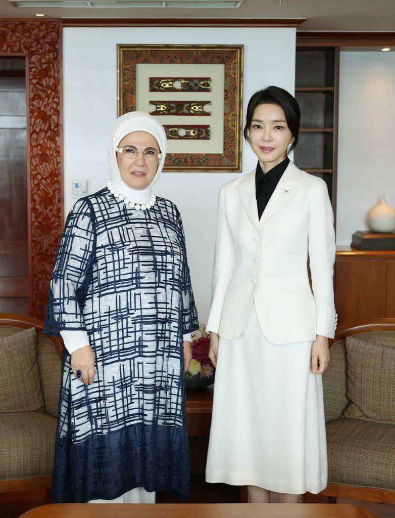 Emine Erdogan e Keon-Hee Kim