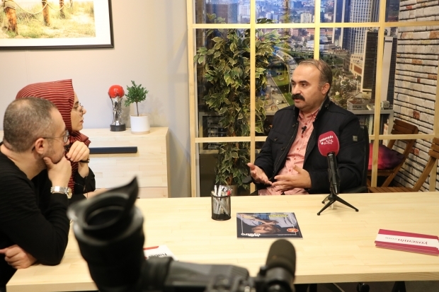 Osman Doğan, diretor do jogo de banquetes, respondeu a perguntas curiosas