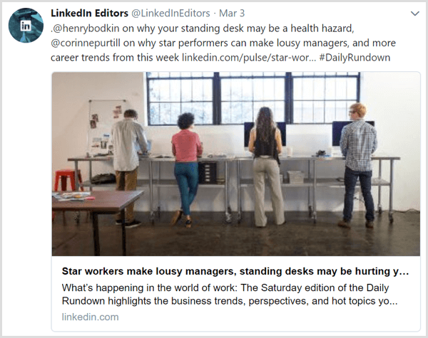 Um tweet de artigos diários do feed do Twitter dos editores do LinkedIn