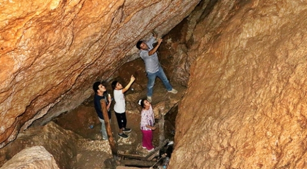 Caverna de Buzluk