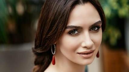 Confissão de choque da famosa atriz Birce Akalay