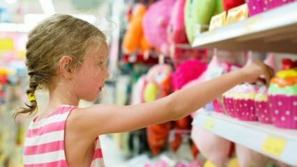 Qual deve ser a frequência de compra de brinquedos para crianças?