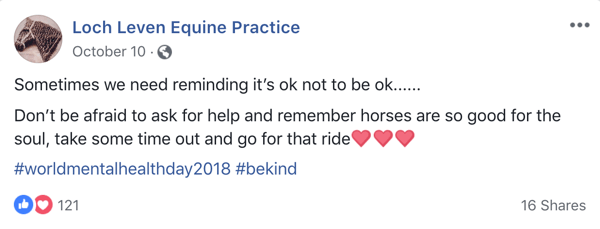 Exemplo de postagem no Facebook com emoji da Lock Leven Equine Practice.