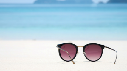 O que deve ser considerado ao escolher óculos de sol?