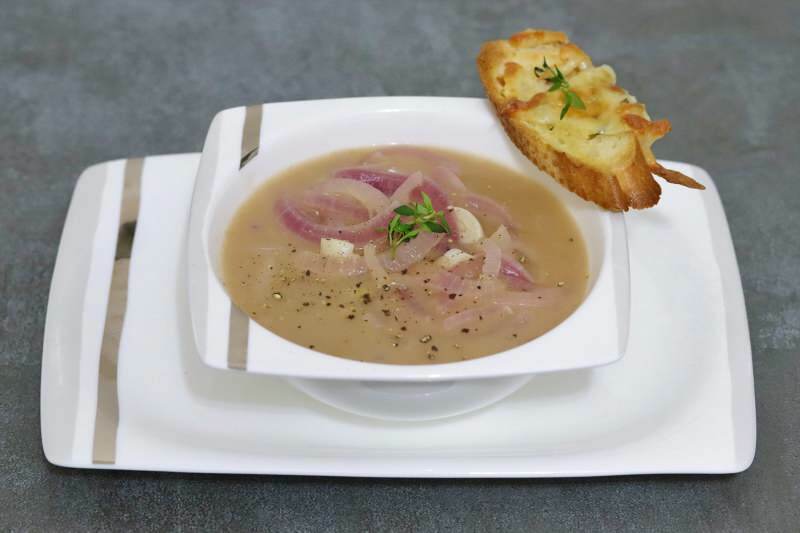 Como fazer a sopa de cebola mais fácil? Deliciosa receita de sopa de cebola francesa