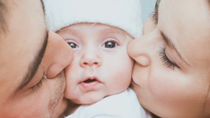 A mãe ou o pai determinam o gene da inteligência? Características tiradas da mãe e do pai em bebês