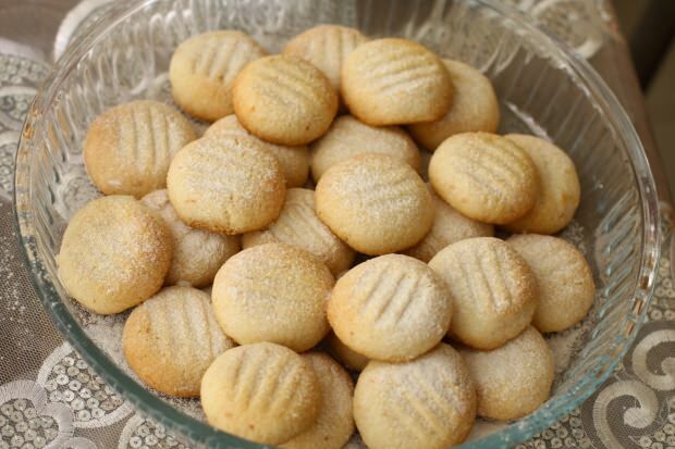 receita simples e fácil de biscoitos
