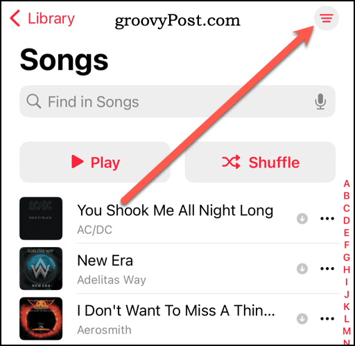 Ícone de mais opções na biblioteca do Apple Music