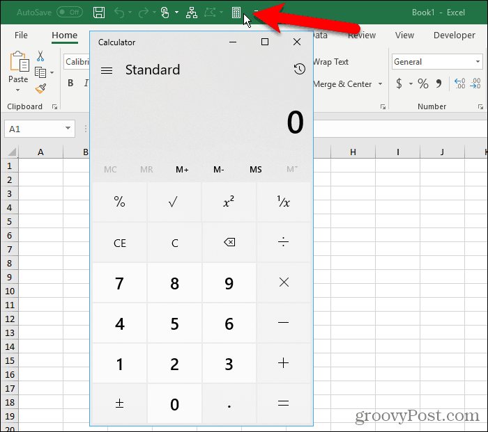 A calculadora do Windows na barra de ferramentas de acesso rápido no Excel