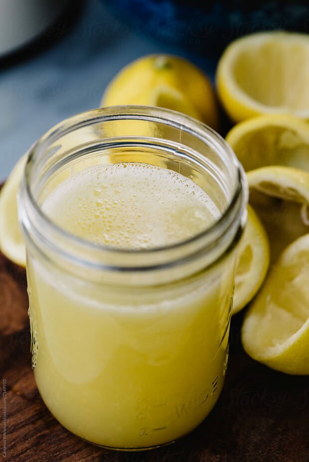 Os benefícios do suco de limão