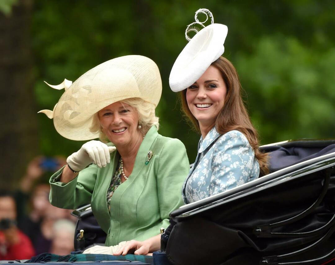 Kate Middleton e Camilla, Rainha da Inglaterra 