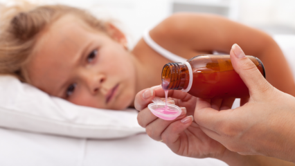 Como a tosse seca passa em bebês e crianças? O que é bom para a tosse em bebês?