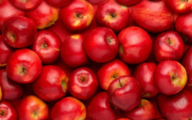 Quais são os benefícios da maçã? Variedades de maçã! Se você colocar canela no suco de maçã e beber ...
