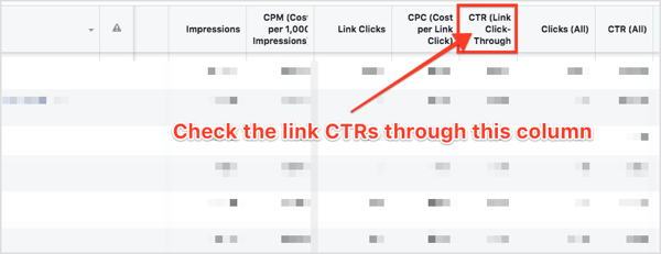 Na seção Conjuntos de anúncios do seu painel, role para a direita e encontre a coluna CTR (clique do link).