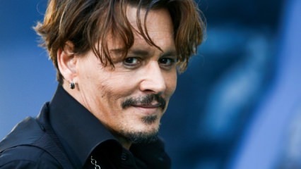 Johnny Depp grande choque!