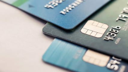 Como remover um cartão de crédito? Documentos necessários ao emitir um cartão de crédito