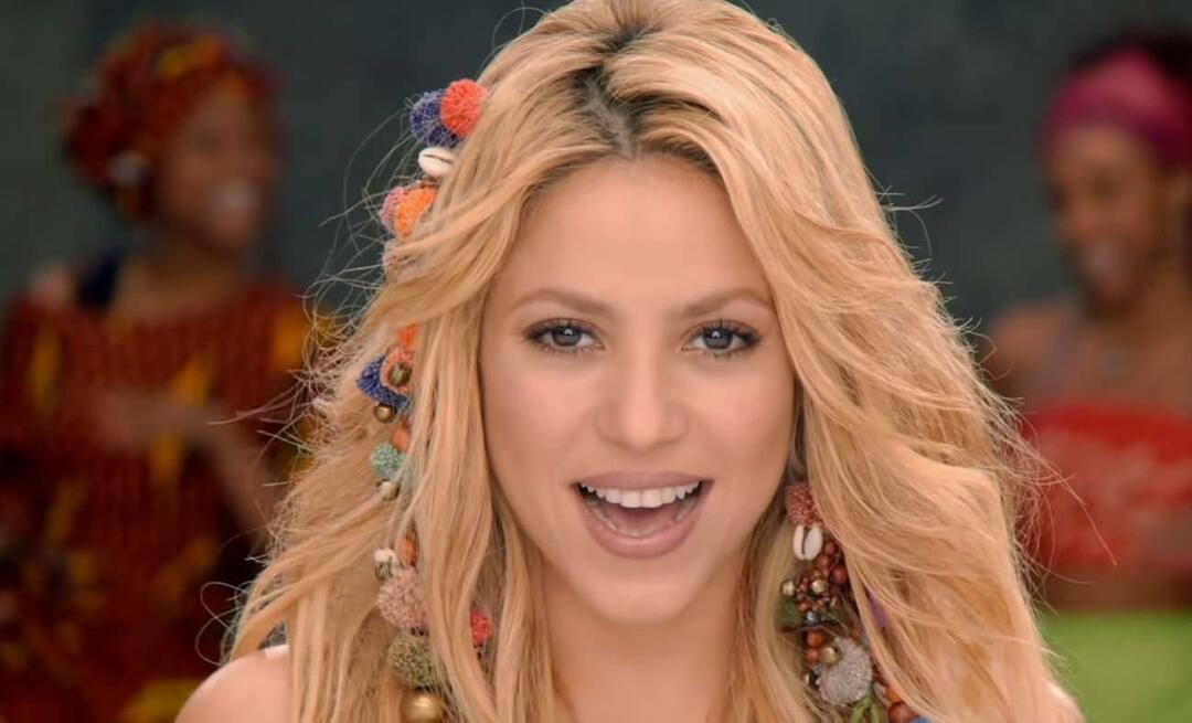 Compartilhamento de eventos de Shakira! Comemorado escrevendo 'África'!