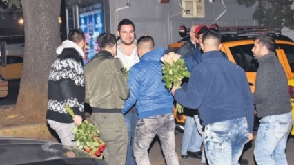 Eles foram forçados a dar gorjeta ao Hacı Sabancı