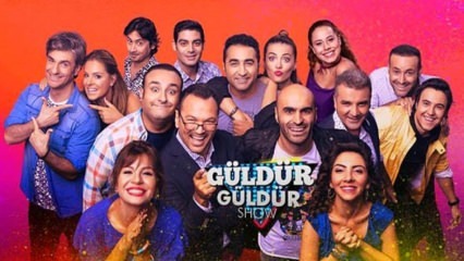 O famoso cantor Emre Altuğ transferido para 'Güldür Güldür