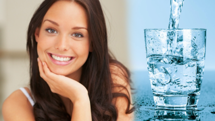 Como perder peso bebendo água? Dieta da água que perde 7 quilos em 1 semana! Se você beber água com o estômago vazio ...