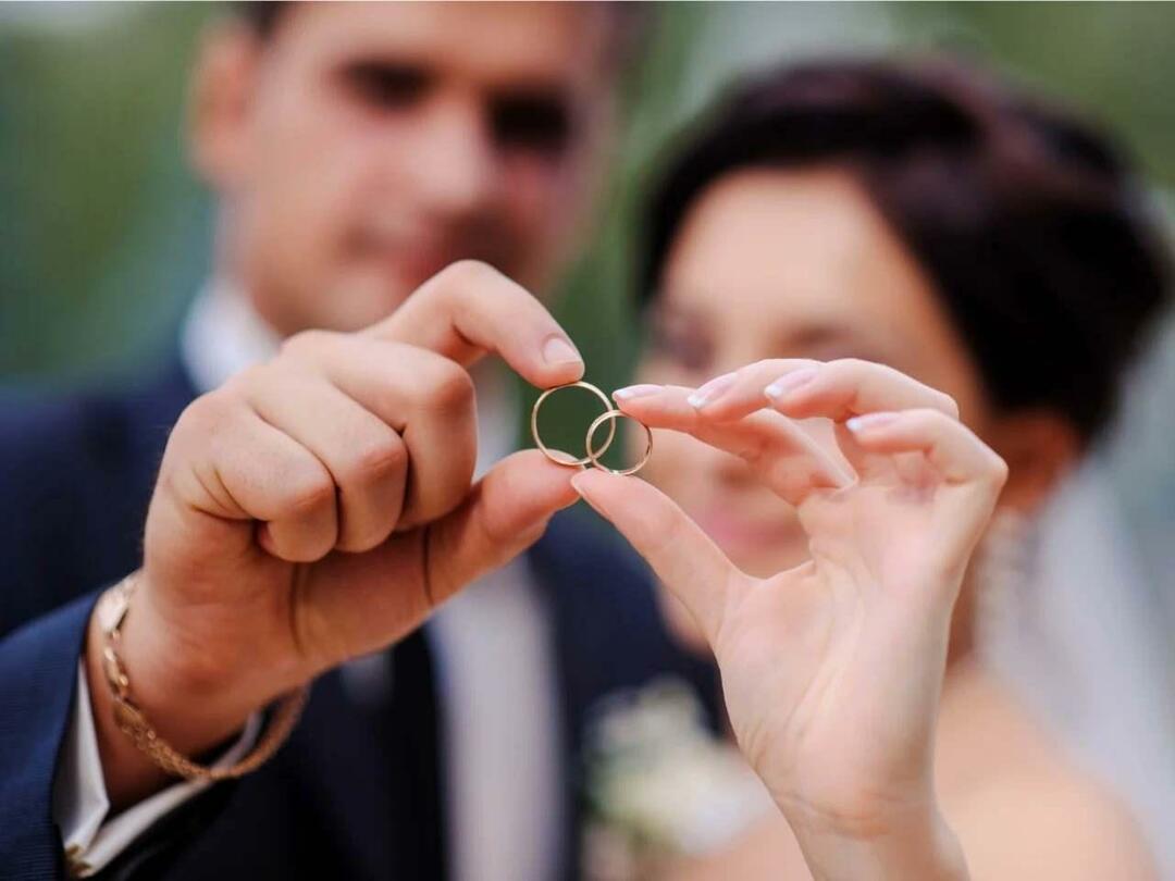 Quem pode se beneficiar do apoio ao bônus de casamento?