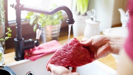 Como a carne é lavada? A carne é salgada? Como a carne deve ser cozida?