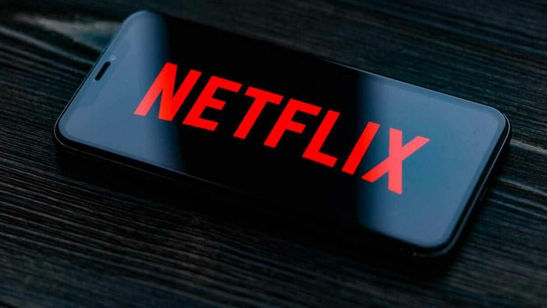 Más notícias para quem compartilha a senha do Netflix! Agora será considerado crime