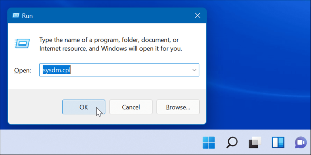 Execute sysdm-cpl fix barra de tarefas do Windows mostrando em tela cheia