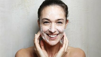 Como é feito o cuidado com a pele mais fácil?