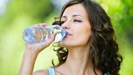 Dano de beber menos água