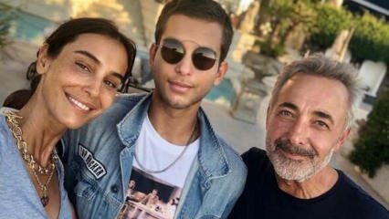 Arzum Onan compartilhou a foto de seu filho Can e sua esposa Mehmed Aslantuğ