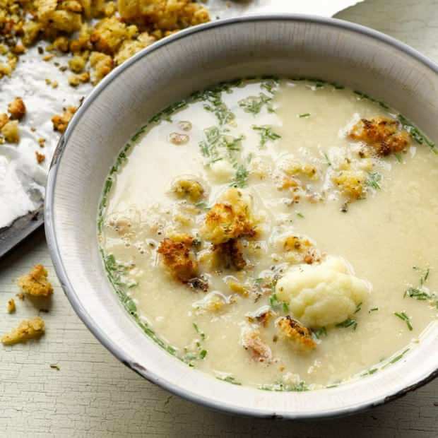 Como fazer sopa de couve-flor? Sopa deliciosa de couve-flor