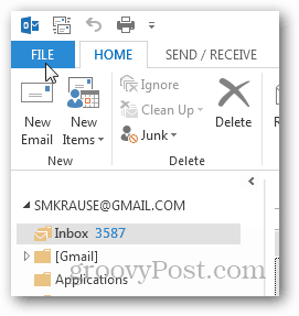 como criar um arquivo pst para o Outlook 2013 - clique em arquivo