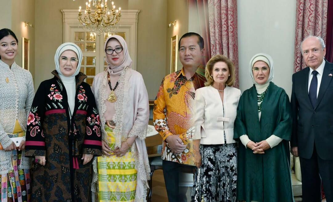 Emine Erdoğan reuniu-se com os embaixadores e seus cônjuges, cujos mandatos expiram em setembro