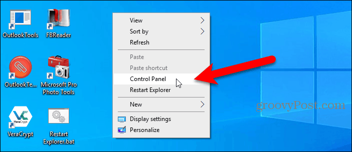 O Painel de Controle disponível no menu do botão direito na área de trabalho do Windows 10