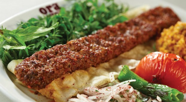 Como fazer kebab de Adana real?