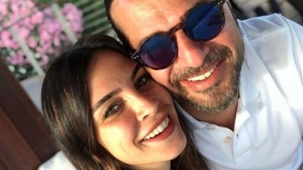 Engin Altan Düzyatan comemorou seu aniversário com sua esposa, Neslişah Alkoçlar