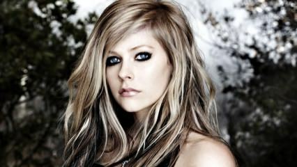 Declaração impressionante de Avril Lavigne: Eu quero ser feliz!