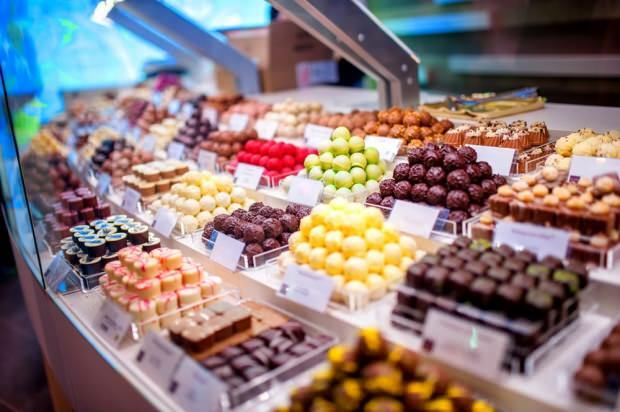 Onde comprar chocolate e açúcar festivos?