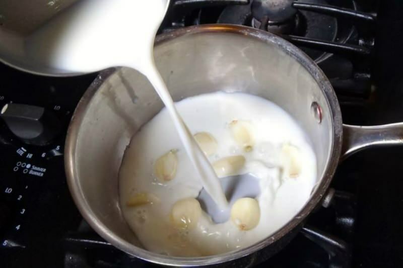 Como é feito o leite com alho? O que o leite de alho faz? Fabricação de leite de alho ...