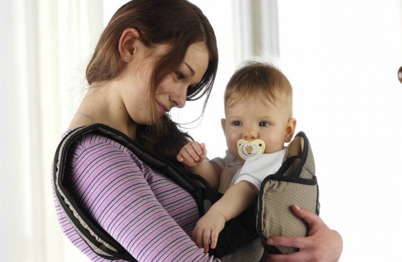 Quantos anos o canguru deve ser usado em bebês? Uso de cangurus em meninos e meninas