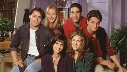 Os atores da série Friends se uniram para Courteney Cox!