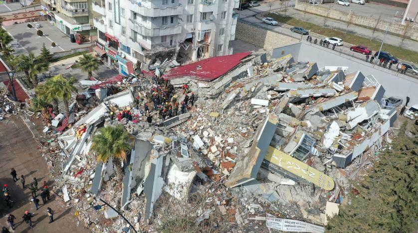 Saudações foram lidas para aqueles que morreram no terremoto