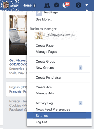 Acesse as configurações de perfil do Facebook na seta suspensa.