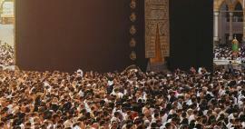 Bênçãos do Ramadã na terra sagrada! Muçulmanos se aglomeram na Caaba