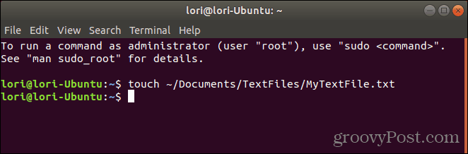 Use o comando touch no Linux