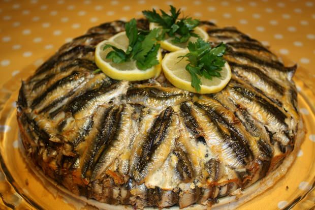 A receita de arroz de anchova mais fácil! Como fazer arroz com anchovas?