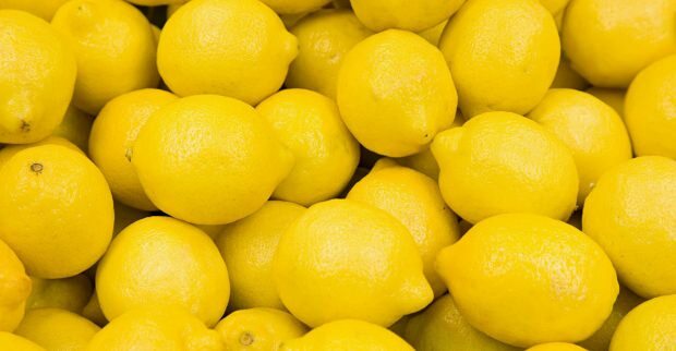 Limpeza de pele com limão