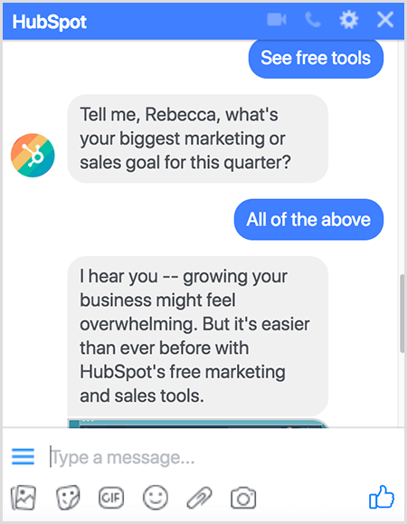 Molly Pitmann diz que fazer perguntas funciona bem em um chatbog. O chatbot do HubSpot faz perguntas como Qual é a sua maior meta de marketing ou vendas para este trimestre?